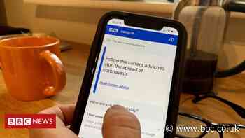 Coronavirus: Ministers consider NHS contact-tracing app rethink