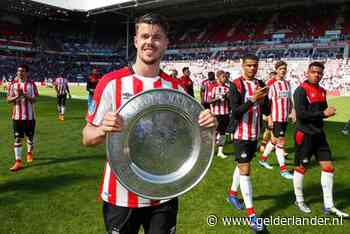 Chelsea wil door met Van Ginkel, die contact houdt met PSV