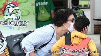 Modena, Sassuolo. In fila al camp estivo tra mascherine, gel e un occhio al menù «Tortellini per tutti - La Gazzetta di Modena