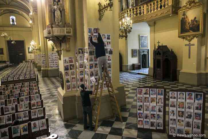 In Peru, thousands of faces at Mass -- none now alive