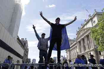 Far-Right protesters clash with police in London near defaced Churchill monument