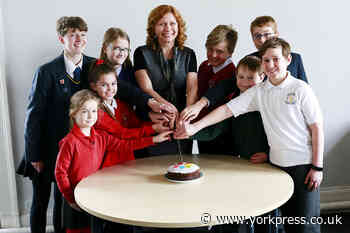 York South Bank Academy schools chief is standing down