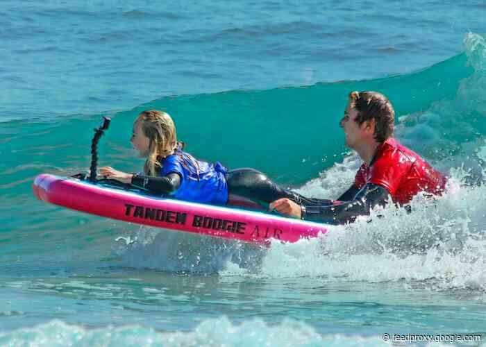 Tandem Boogie inflatable body board for two hits Kickstarter