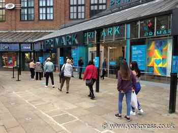 Big queues as Primark and Sports Direct reopen