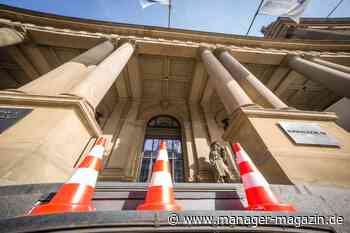 Börse: Dax macht hohe Anfangsverluste fast wett