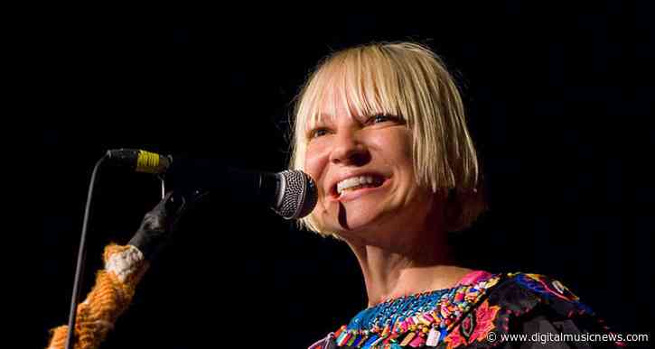 Sia Apologizes After Confusing Nicki Minaj for Cardi B – ‘Can’t I Just Like You Both?’