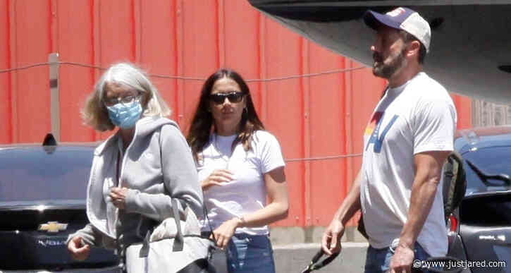Ben Affleck & Ana de Armas Did Some Traveling with His Mom!