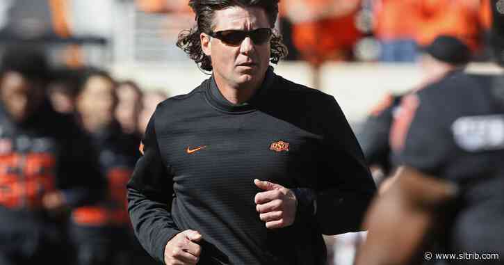 Gundy’s OAN support angers star Oklahoma State RB Hubbard