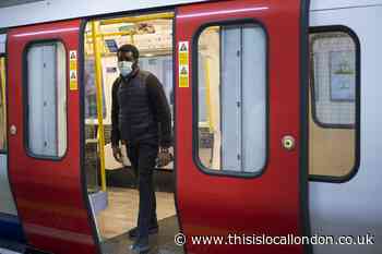 80% wear face masks on Tube as shops reopen