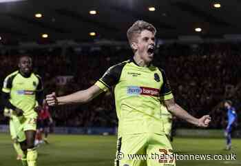 Bolton Wanderers sign Rangers target Ronan Darcy up to new deal - The Bolton News