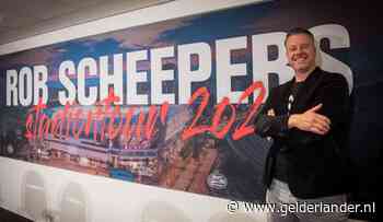 Philips Stadion binnen tien uur 22 keer uitverkocht door cabaretier Rob Scheepers