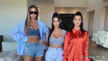 Corona-Quarantäne beendet: Kim Kardashian & Co. feierten "gruselige" Familienparty - RTL Online