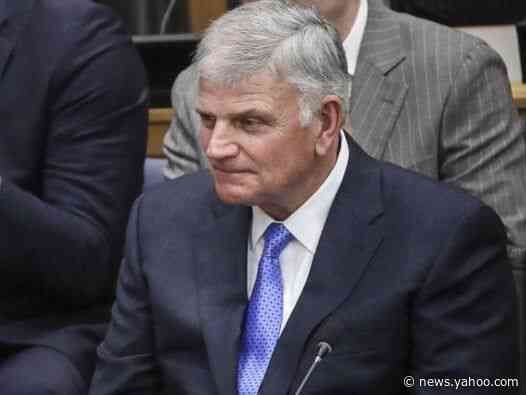 Franklin Graham claims he’s not homophobic despite asking hospital volunteers to oppose same-sex marriage