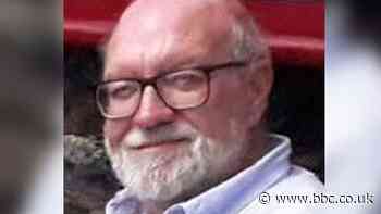 Cyhuddiadau twyll yn deillio o farwolaeth bwa croes Môn