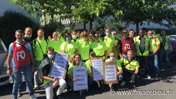 Orchestra : des prestataires d'Arras manifestent à Saint-Aunès pour sauver leur emploi - France Bleu