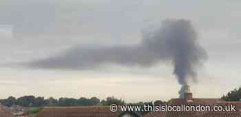 London Fire Brigade tackles farm fire in North Cray Road