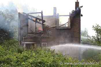 Leegstaande woning verwoest door brand in Rijswijk