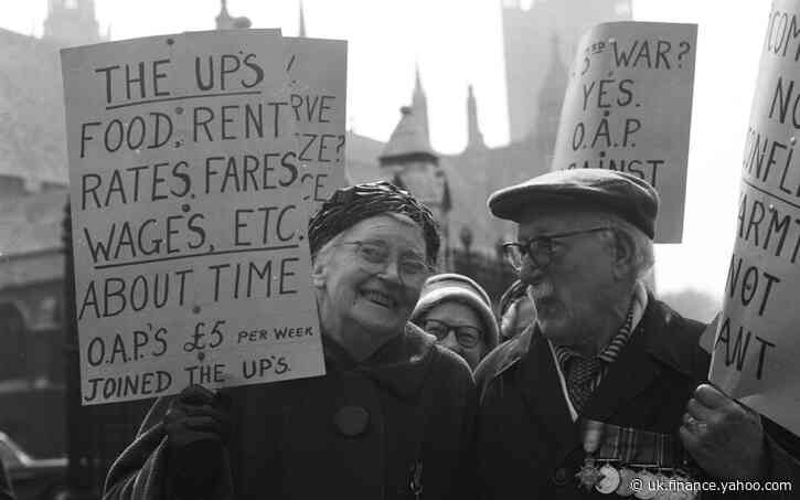 Calls for urgent reform to pensions triple lock