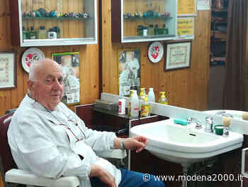 l barbiere di Vado di Monzuno festeggia 70 anni di lavoro - Modena 2000