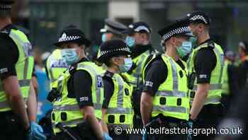 Six arrests as ‘far-right’ group clashes with police at refugee rally