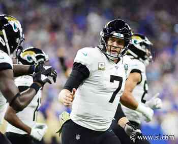 Plenty of Coaching Eyes on Nick Foles, Mitch Trubisky - Bear Maven