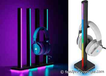 Corsair iCUE LT100 Lighting Towers  and headset stand