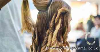 Hairdressers banned from small talk with customers when salons reopen