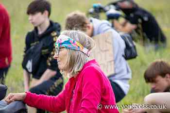 PICTURES: One hundred people 'take the knee' on Hob Moor in Black Lives Matter protest