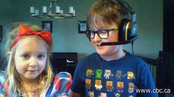 'Did you know that?': Sask. 7-year-old's curiosity leads to educational YouTube channel