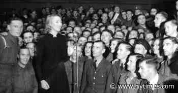 Singer Vera Lynn Dead at 103