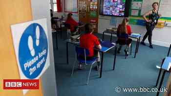 Coronavirus: Schools to get final say on extra week