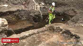 York Guildhall: Human remains found on building site