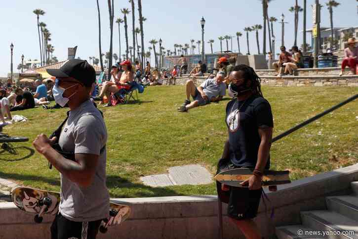 California orders residents to wear masks outside the home