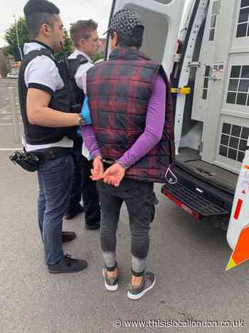 Welling Police arrest man for shoplifting gin from Morrisons