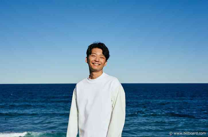 Japan’s Gen Hoshino Shares Self-Recorded Quarantine Love Song: Watch Video