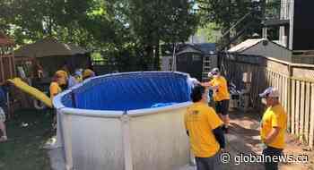 Volunteers build pool for Toronto boy after therapy cancelled due to COVID-19 - Globalnews.ca