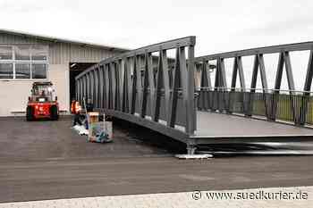 Engen: Bilder: Firma Glück in Welschingen schickt speziell gefertigte Brücke nach Aachen - SÜDKURIER Online