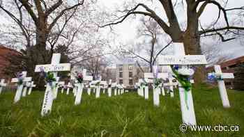 New StatsCan data reveals hundreds of 'excess' deaths in Canada amid pandemic