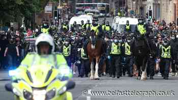Man arrested after protesters kettled from Glasgow’s George Square