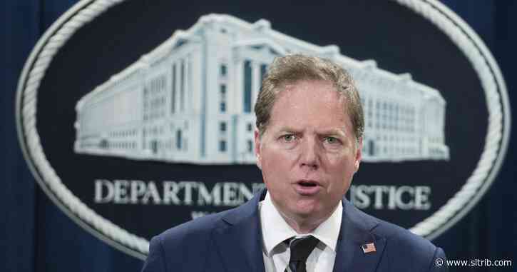 Top prosecutor in NYC resigns after feud with administration