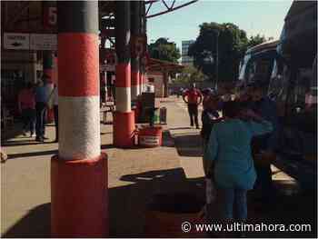 Día del Padre con escaso movimiento en la Terminal de Coronel Oviedo - ÚltimaHora.com