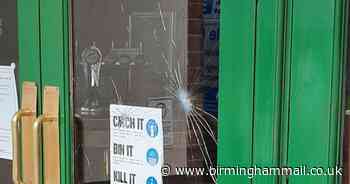 Man arrested after Wolverhampton pub window smashed with bike part