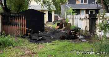 Saskatoon firefighters extinguish backyard blaze