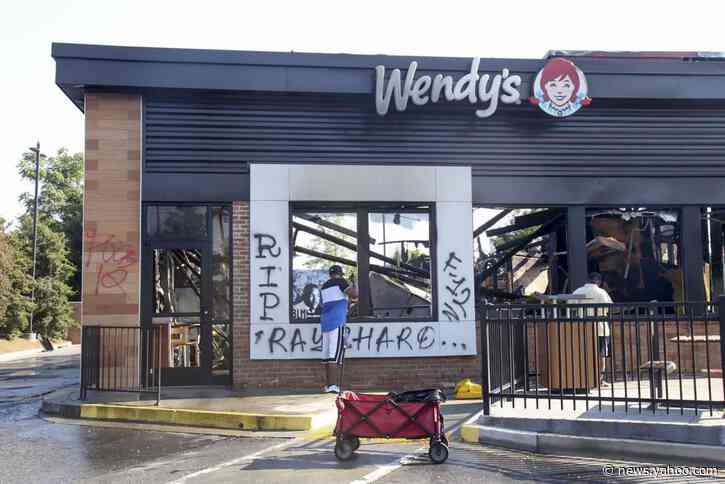 Woman wanted after Atlanta Wendy's burns in shooting protest