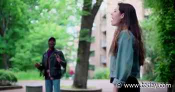 Student and opera singer unexpectedly come together for national anthem duet