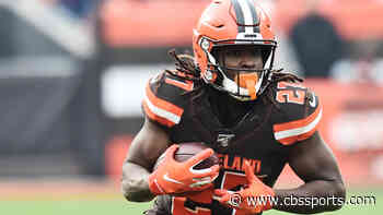 Former Pro Bowl running back Kareem Hunt is hoping to sign a long-term extension with the Browns