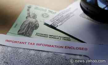 Trump opens door to another round of stimulus checks, direct deposits