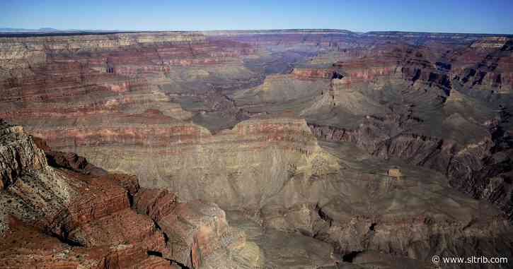 Grand Canyon rangers rescue overheated hikers, river runner