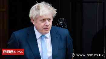 Coronavirus: PM to announce on Tuesday if pubs can reopen