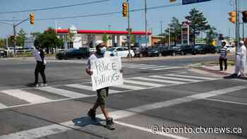 Supporters remain at Mississauga intersection to protest police killing